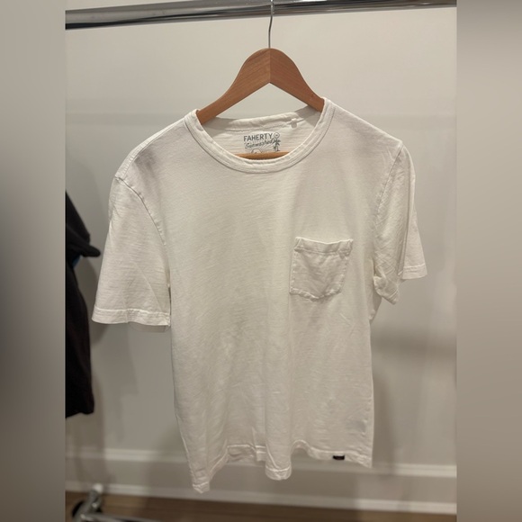 Faherty Other - Faherty Men's White Sunwashed T-Shirt